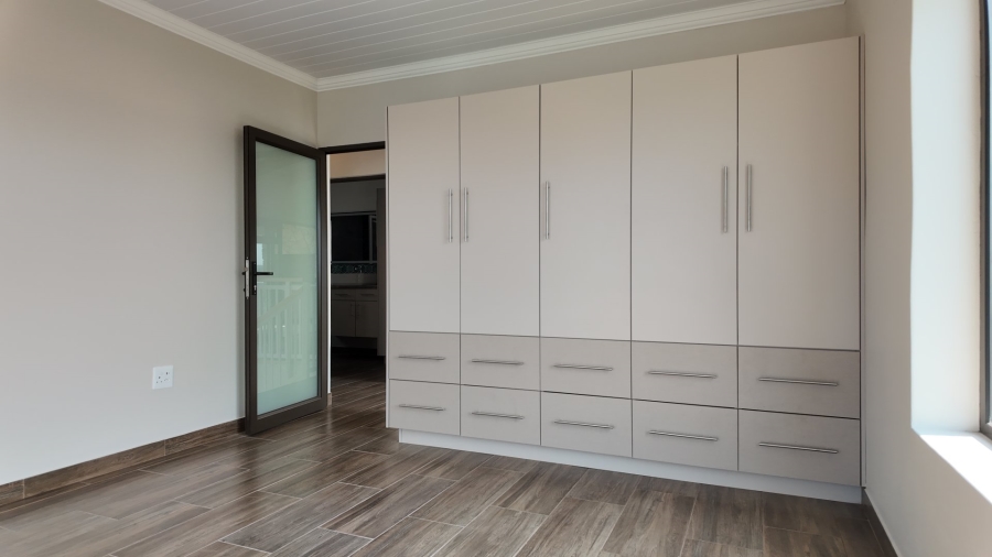 3 Bedroom Property for Sale in Stilbaai Wes Western Cape